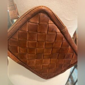 Vilenca Holland Leather Crossbody Bag Adjustable Strap Brown